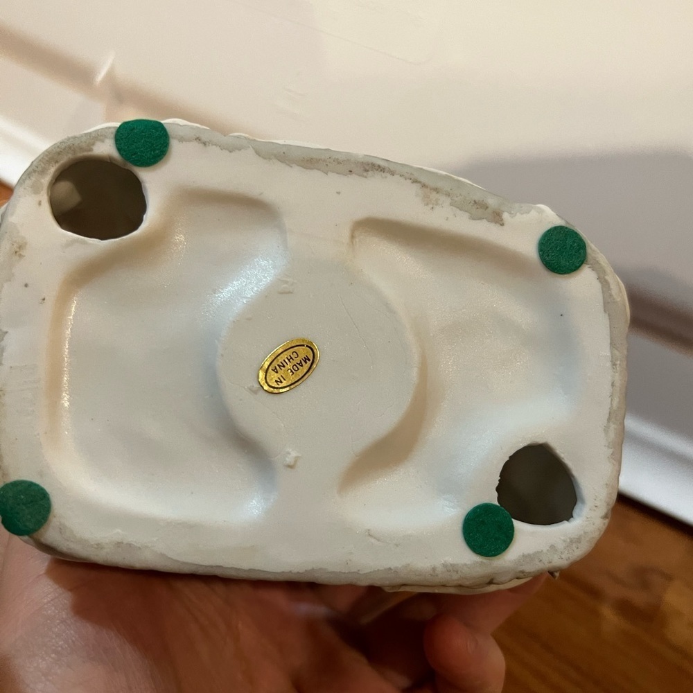 Vintage Christmas Candle Holder - Picture 4 of 14
